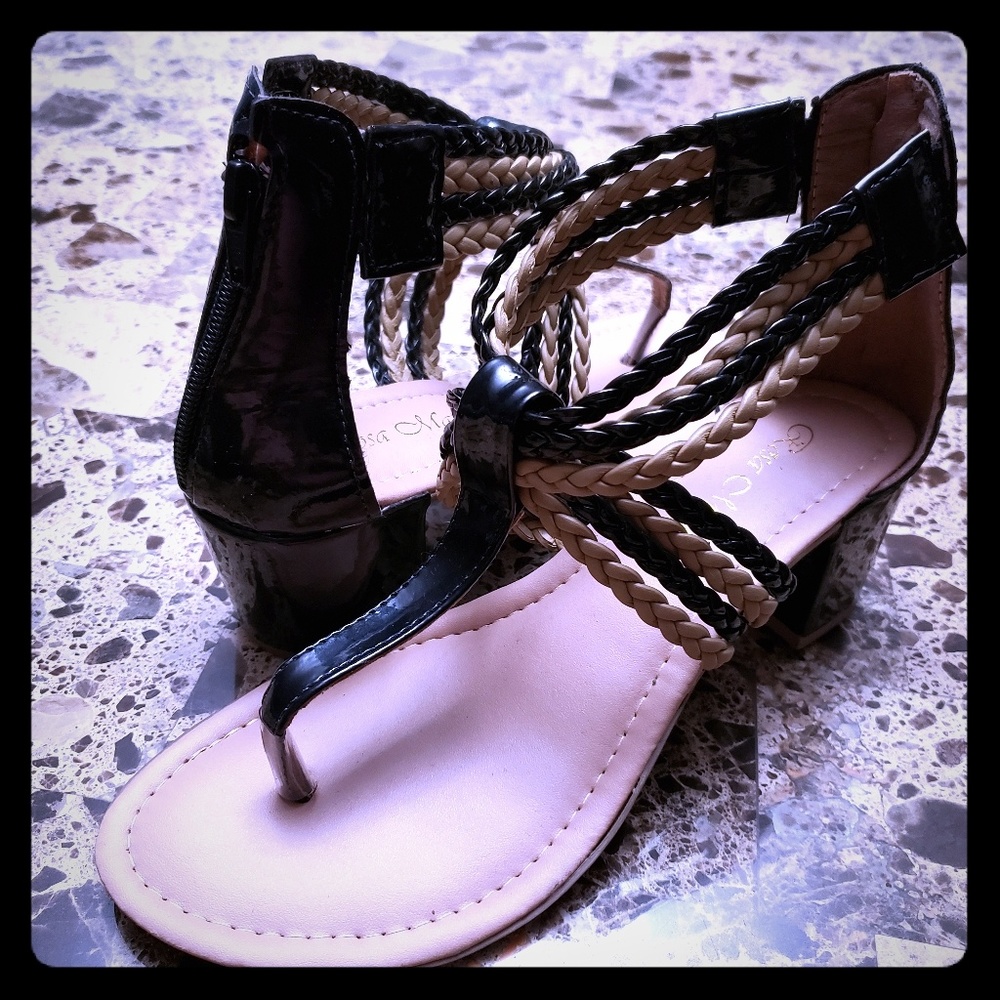 T-Strap Thong Toe Glossy Sandals